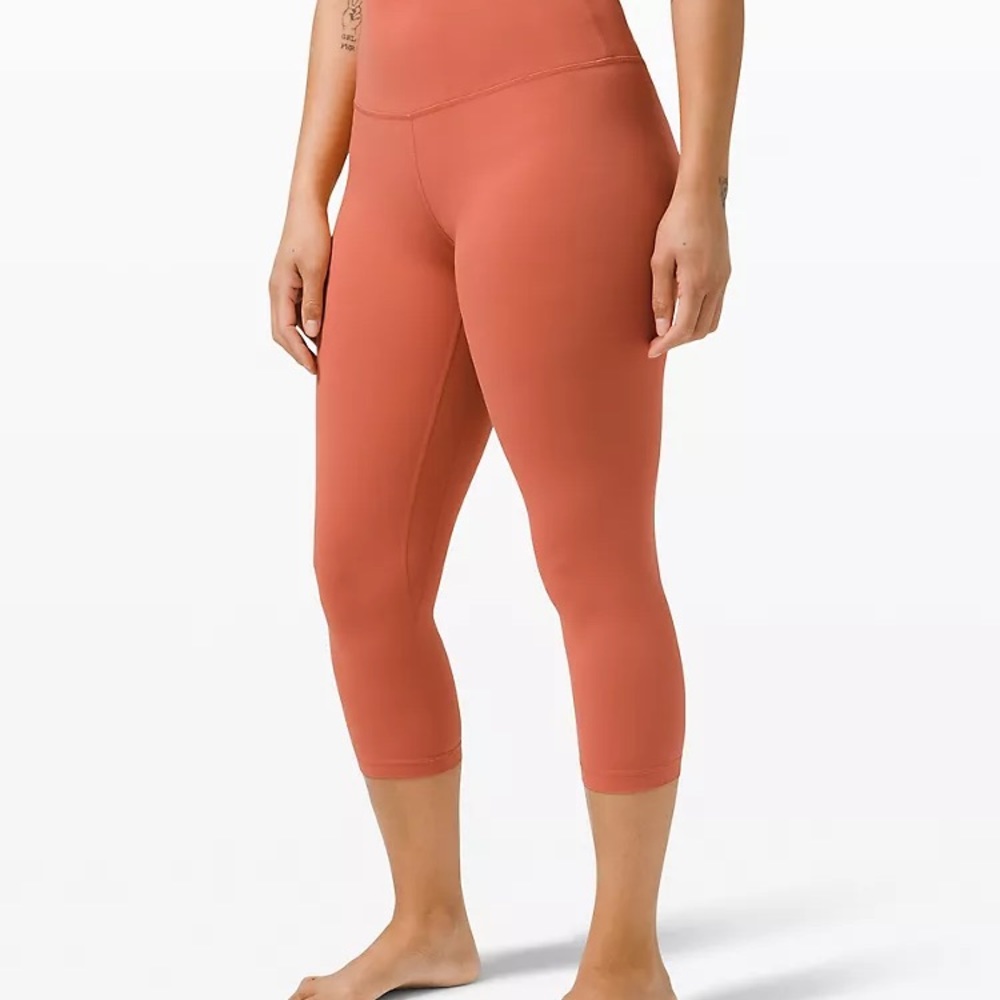 Size 6 Lululemon Align high rise crop 21” rustic coral